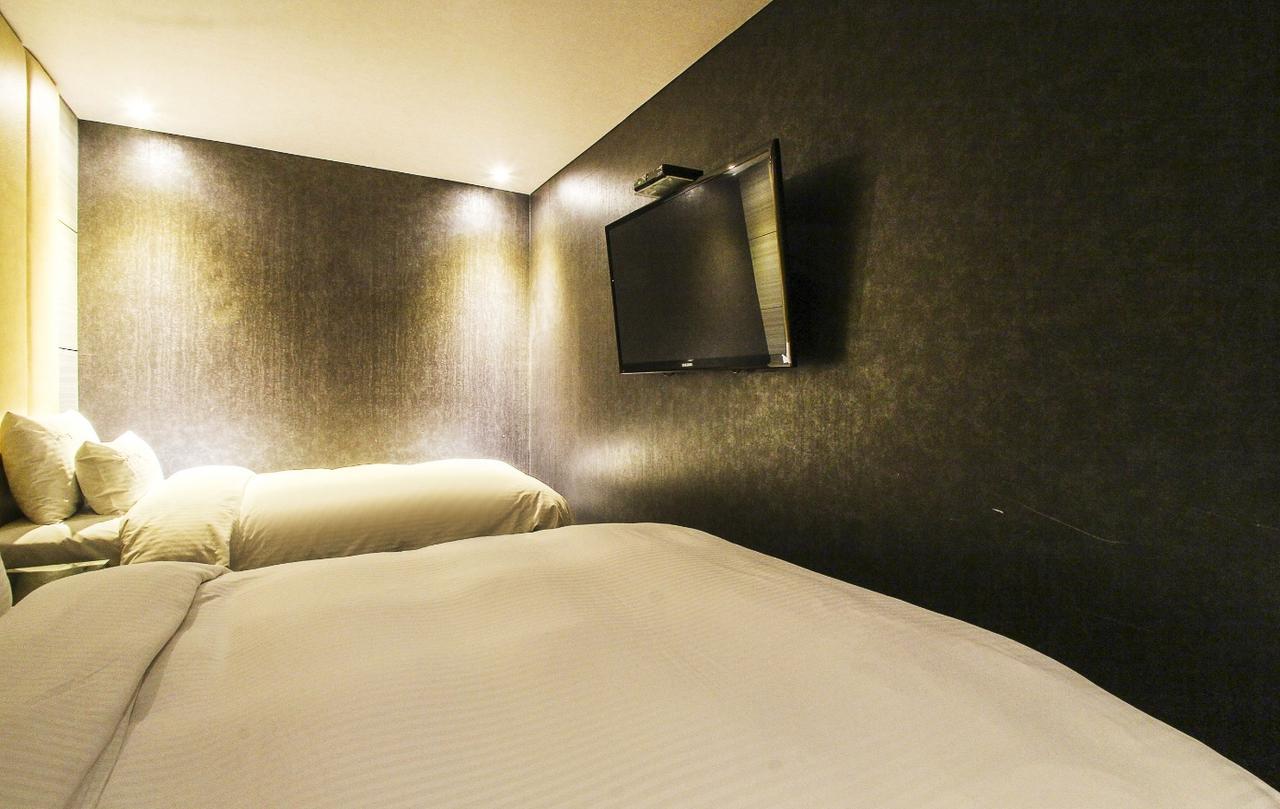 Haeundae Yeoubi Hotel Busan Exterior photo