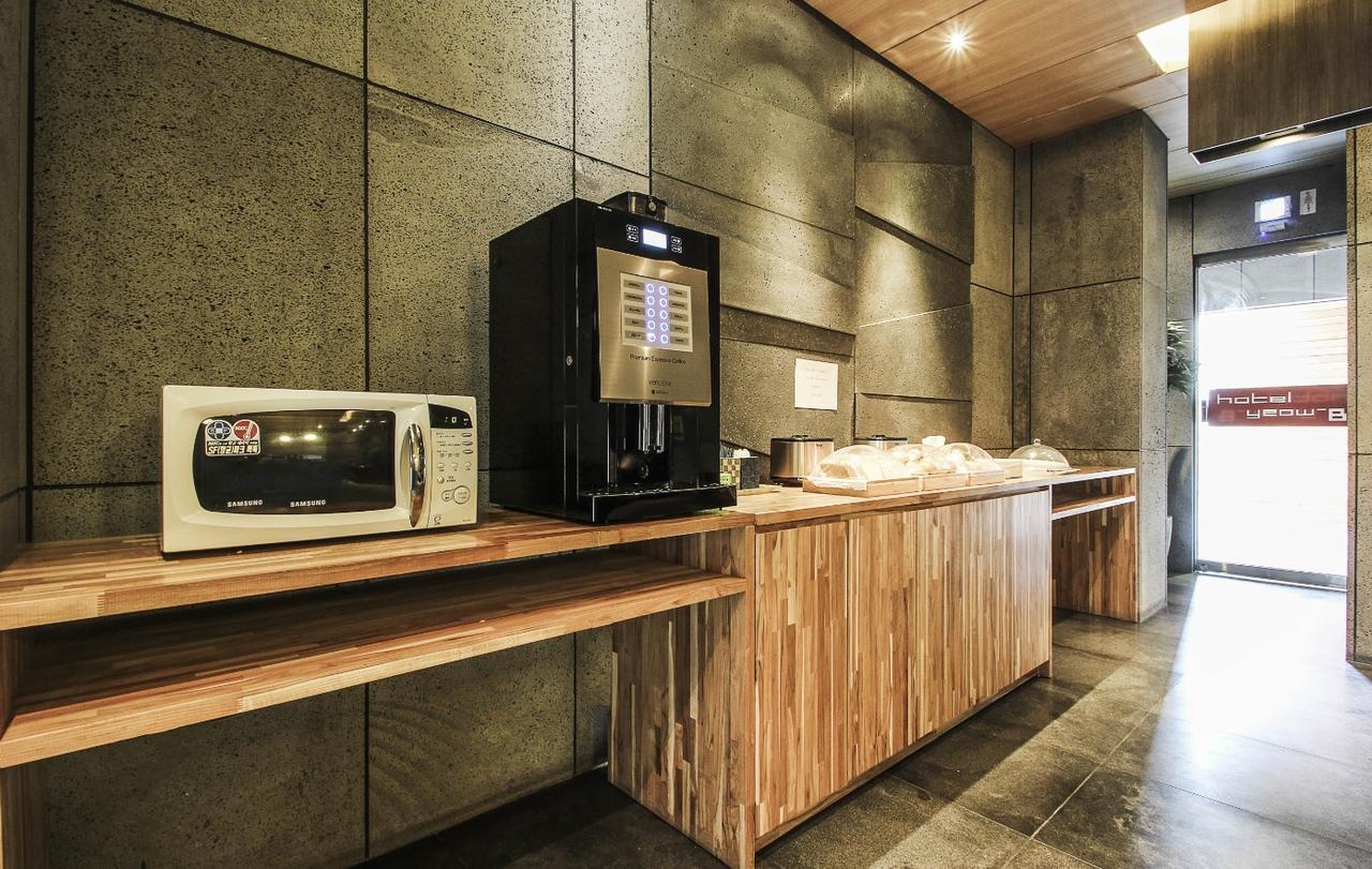 Haeundae Yeoubi Hotel Busan Exterior photo